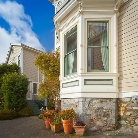 Fairholme Manor Inn Victoria Exteriér fotografie