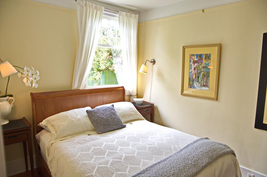 Fairholme Manor Inn Victoria Pokoj fotografie