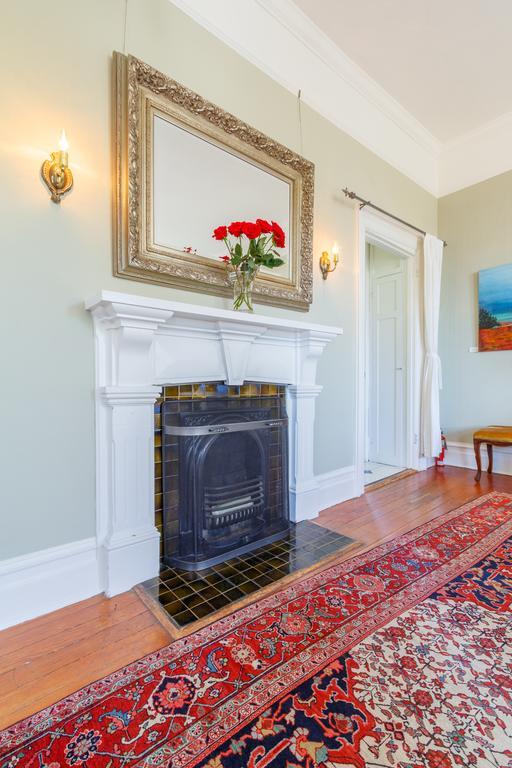 Fairholme Manor Inn Victoria Exteriér fotografie