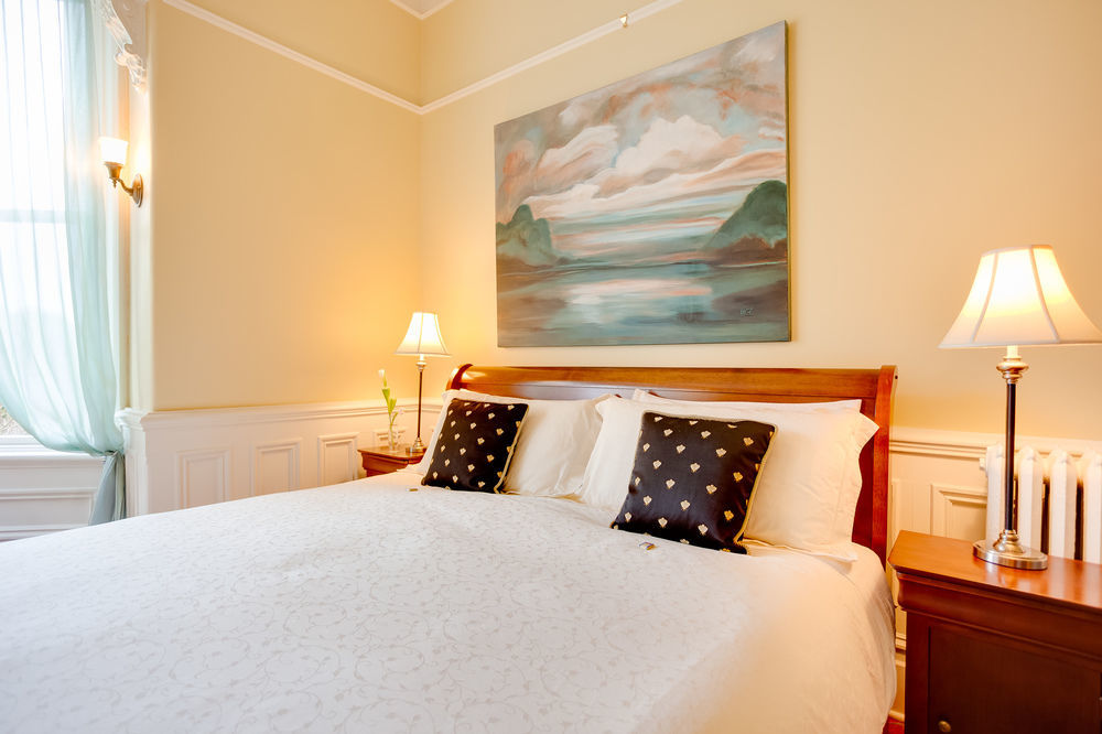 Fairholme Manor Inn Victoria Exteriér fotografie