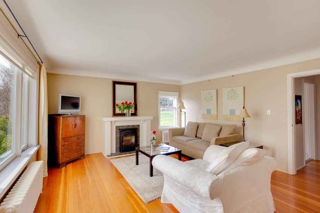 Fairholme Manor Inn Victoria Exteriér fotografie